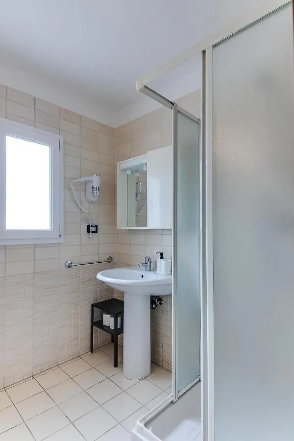 Ramingo Travel - Studio Byzantium Apartment Ravenna Italy