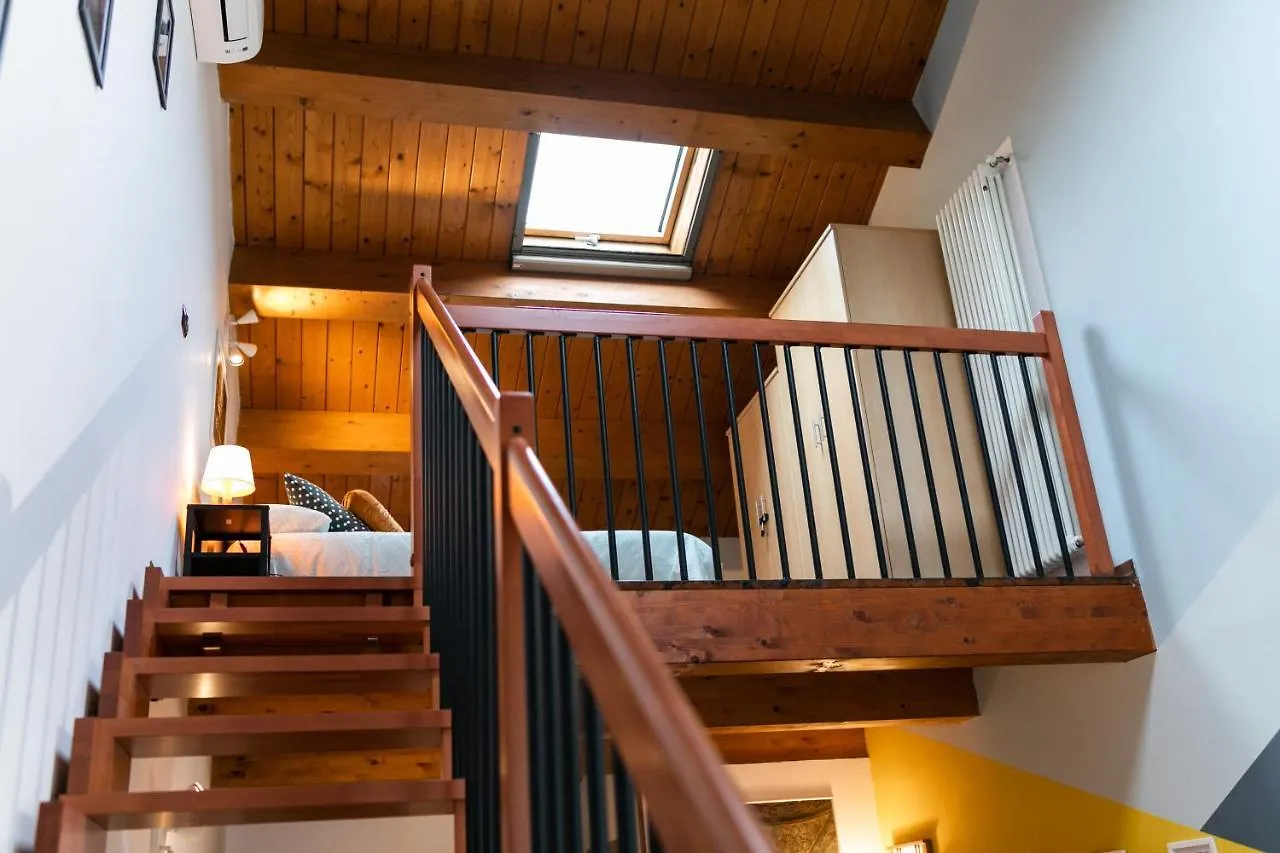 Ramingo Travel - Studio Byzantium Apartment Ravenna Italy