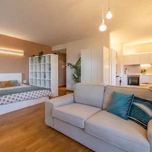 Apartment Comforthouse Four Floor, Ravenna